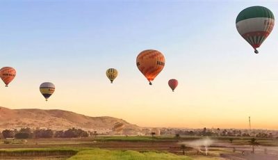 البالون الطائر يستقبل 1300 سائح في يوم واحد بعد زيارة ملك وملكة إسبانيا