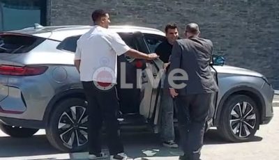 وصول زيزو إلى مقر اتحاد الكرة للاستماع لأقواله في شكوى الزمالك