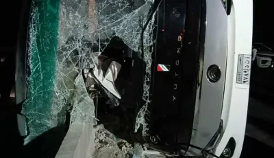 وفاة 8 أشخاص و14 مصابًا.. الصور الأولى من حادث انقلاب أتوبيس بصحراوي المنيا