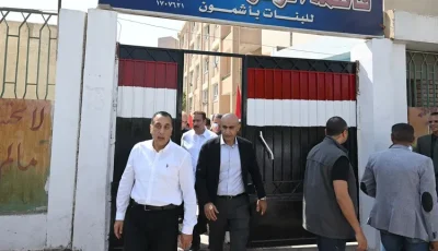 مدبولي من مدرسة الشهيد سامح طاحون بالمنوفية: الكثافة الطلابية في الفصل 42 طالبا