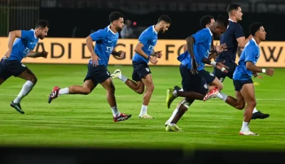 تدريبات فنية للاعبي الزمالك خلال مران اليوم