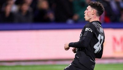 مانشستر سيتي يسجل الهدف الأول امام هدرسفيلد تاون