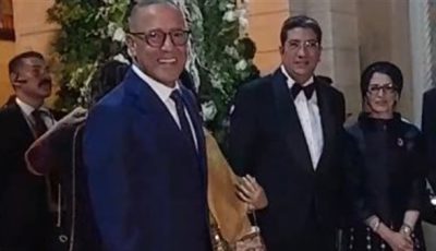 أشرف عبد الباقي وماجد المصري أبرز الحضور بحفل زفاف نجل هاني رمزي| بث مباشر