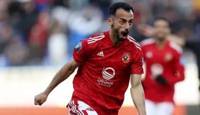 تفاصيل عرض الأهلي لتجديد عقد أحمد عبد القادر