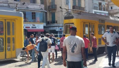 انفصال عربتي ترام بمحطة مصر في الإسكندرية