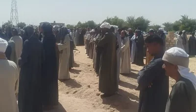 وسط حزن يخيم على القرية.. أهالي قنا يشيعون شهيد واقعة سيارة الشرطة السعودية
