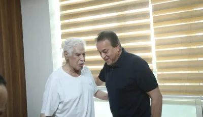 بتكليف من السيسي.. وزير الصحة يزور الكابتن حسن شحاتة للاطمئنان على صحته
