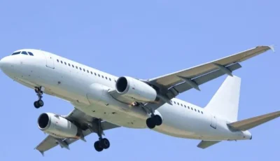 هبوط اضطراري لطائرة متجهة من بريطانيا إلى مصر بسبب امرأة “مخمورة”