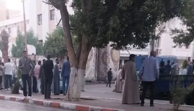 قبل طلوع الشمس لحجز الأرقام الأولى.. توافد مرشحي البرلمان على محكمة قنا