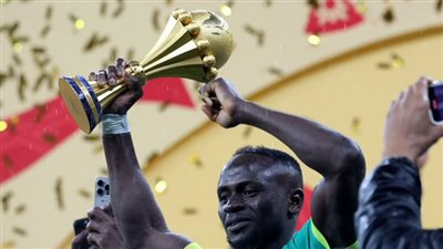 ساديو ماني يكشف كواليس العودة لاستكمال نهائي كأس أمم أفريقيا بعد جدل ضربة الجزاء.. والدوري السعودي قوي وتنافسي