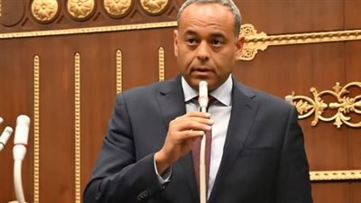 النائب سامح السادات يتقدم بمشروع دراسة إلى مجلس الشيوخ بعنوان «الديون الداخلية والخارجية.. المشكلة والحلول»