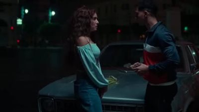 مسلسل بطل العالم الحلقة 5 .. خروج عصام عمر وجيهان الشماشرجي من الحبس