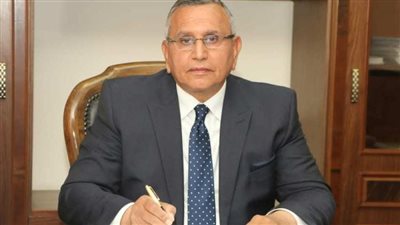 خوفا من فوز السيد البدوي.. عبد السند يمامة يدرس التنازل عن رئاسة “برلمانية الوفد” بمجلس الشيوخ خلال أيام