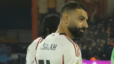 بورنموث ضد ليفربول.. استمرار التعادل السلبي ومحمد صلاح يهدد مرمى بورنموث بعد مرور 15 دقيقة