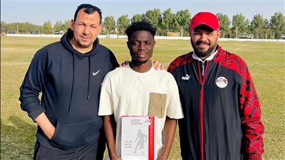 نجوم مصر يدعم صفوفه في الممتاز ب بضم مانسا لاعب منتخب غانا