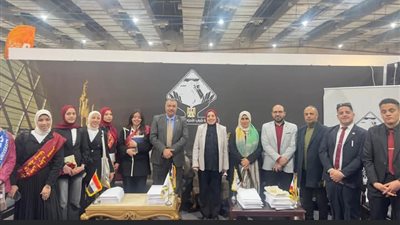 أعضاء تنسيقية شباب الأحزاب يواصلون مشاركتهم في اليوم الثالث لمعرض القاهرة الدولي للكتاب