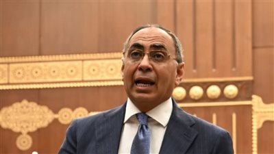 التزمنا في البرنامج الانتخابي أنه خلال أول 6-9 أشهر حال فوزي سيتم سداد الأجور والمرتبات من خلالي ومن متبرعين