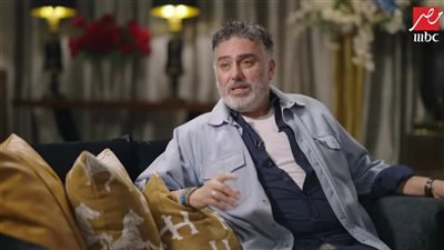 فرحت لما نسيت سنوية أمي.. وبعيط وأنا بكتب شخصيات أعمالي