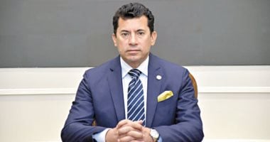 وزير الشباب والرياضة يخفض التكاليف المالية للكشف الطبي على الرياضيين