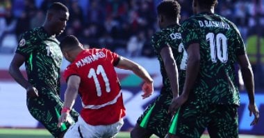 التعادل السلبي يحسم الشوط الأول بين مصر ونيجيريا فى أمم أفريقيا.. صور