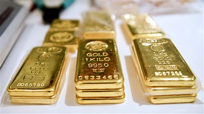 يقترب من 8000 جنيه.. عاجل ارتفاع يضرب  الذهب اليوم الجمعة 16 يناير 2026 