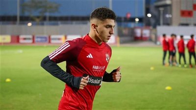 الأهلي يتراجع عن رحيل كوكا ويتمسك بالعرض الأخير من أجل التجديد