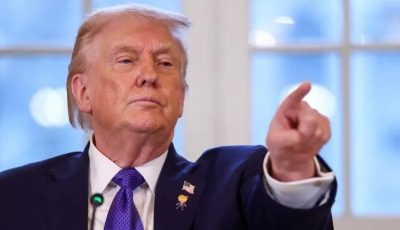 ترامب يهدد معارضو ضم غرينلاند برسوم جمركية جديدة