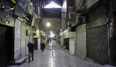 تراجع حدة وتيرة الاحتجاجات في إيران وسط انتشار أمني مكثف بالمدن