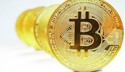 البيتكوين تقاوم فوق 95 ألف دولار