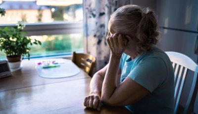 يظهر بعد الوجبات.. عرض شائع للسكري يرفع خطر الزهايمر بشكل مقلق