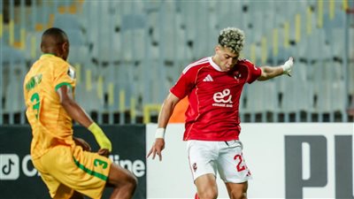 أسيست عالمي وهدوء الكبار.. كيف أعاد إمام عاشور التوازن لوسط ملعب الأهلي؟