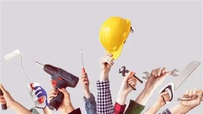 عمل خطة شاملة لتأهيل العمال والفئات الأولى بالرعاية وربط التعليم بسوق العمل