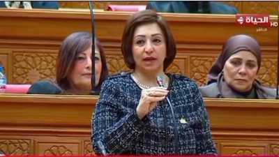 سنقوم بعمل جلسات الاستماع لنرى إمكانية التطبيق