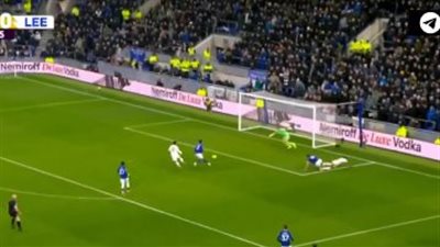 إيفرتون ضد ليدز.. ليدز يونايتد يتقدم على إيفرتون بهدف نظيف في الدوري الإنجليزي الممتاز بعد مرور 40 دقيقة